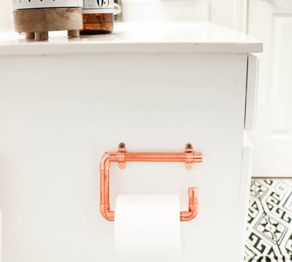 Copper Pipe Toilet Paper Holder by akailochiclife