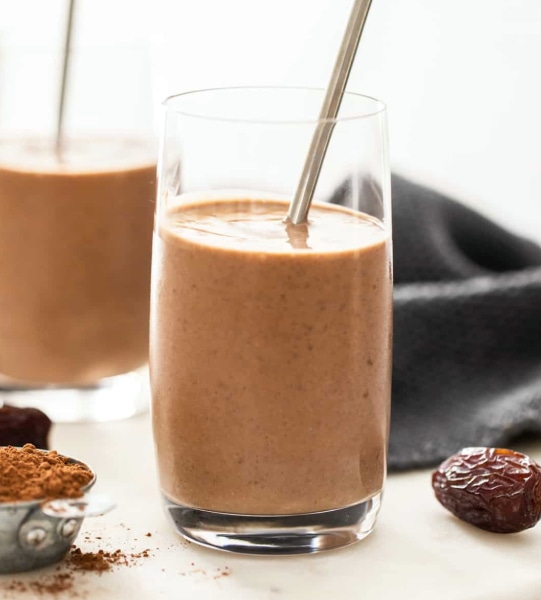 CHOCOLATE BLACK BEAN SMOOTHIE