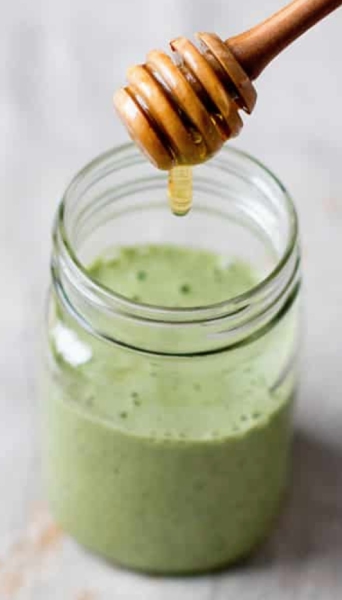 Kale Smoothie: Try this Kale-Ginger Detox Smoothie