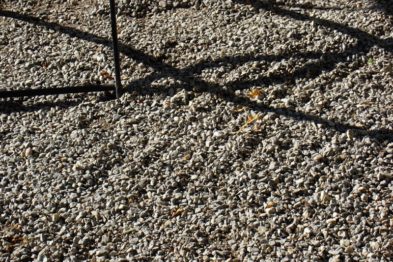 How to Lay Plastic Grids for Gravel Driveways - Dengarden