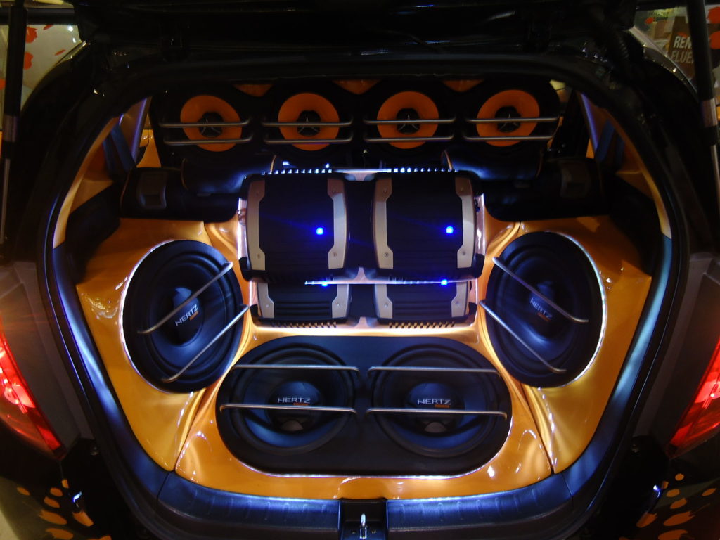 Pakket hebben zich vergist Temerity The Secret World of Competitive Car Audio | House Grail