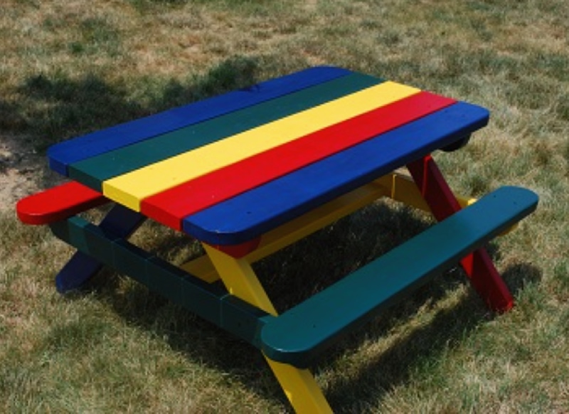DIY Kids Picnic Table
