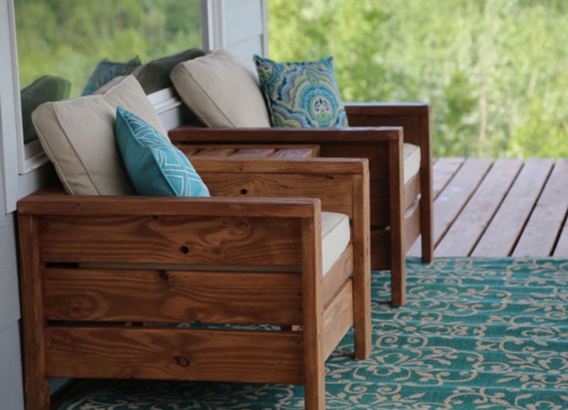 DIY Modern Outdoor Chair from 2x4s and 2x6s