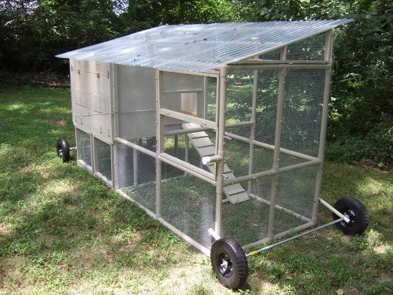 DIY hen hideout