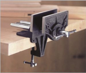 actual use of GROZ 39006 Portable Wood-Working Vise