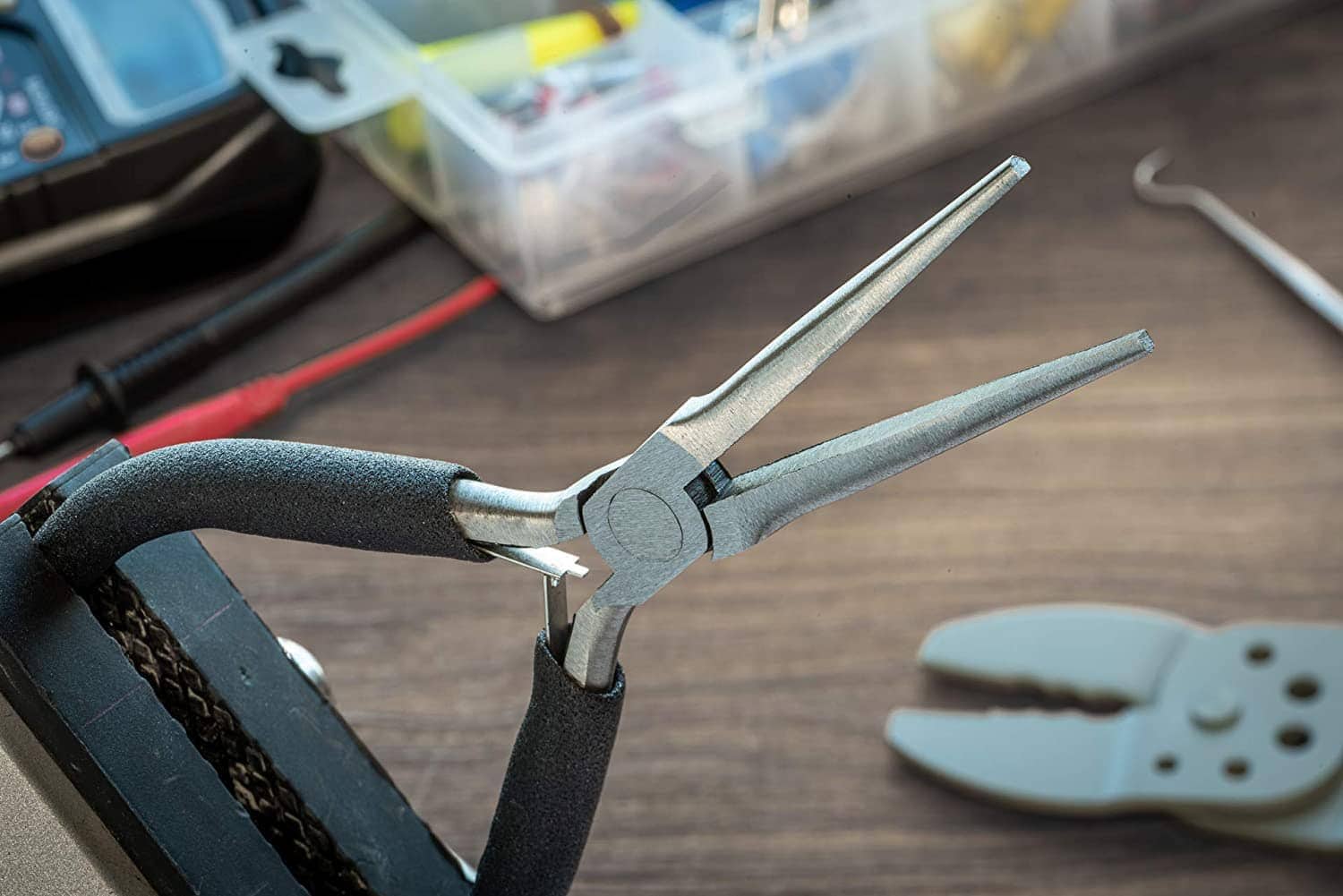 actual use of SE Professional LF01 Mini Needle Nose Pliers