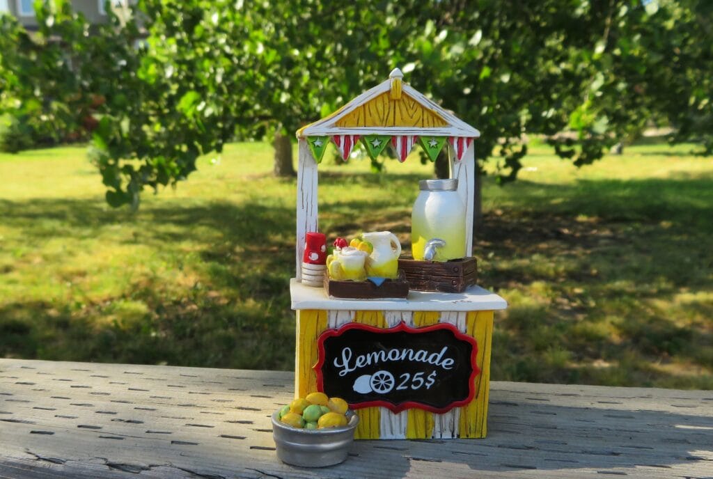 Top 7 lemonade stand from pallets 2 19 Free DIY Lemonade Stand Plans You Can Build Today