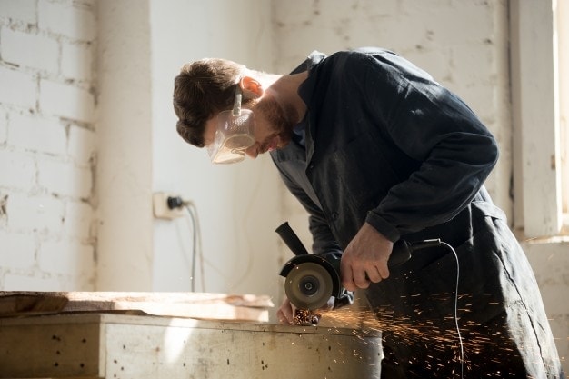 What Can You Use an Angle Grinder For? 16 Great Uses | House Grail