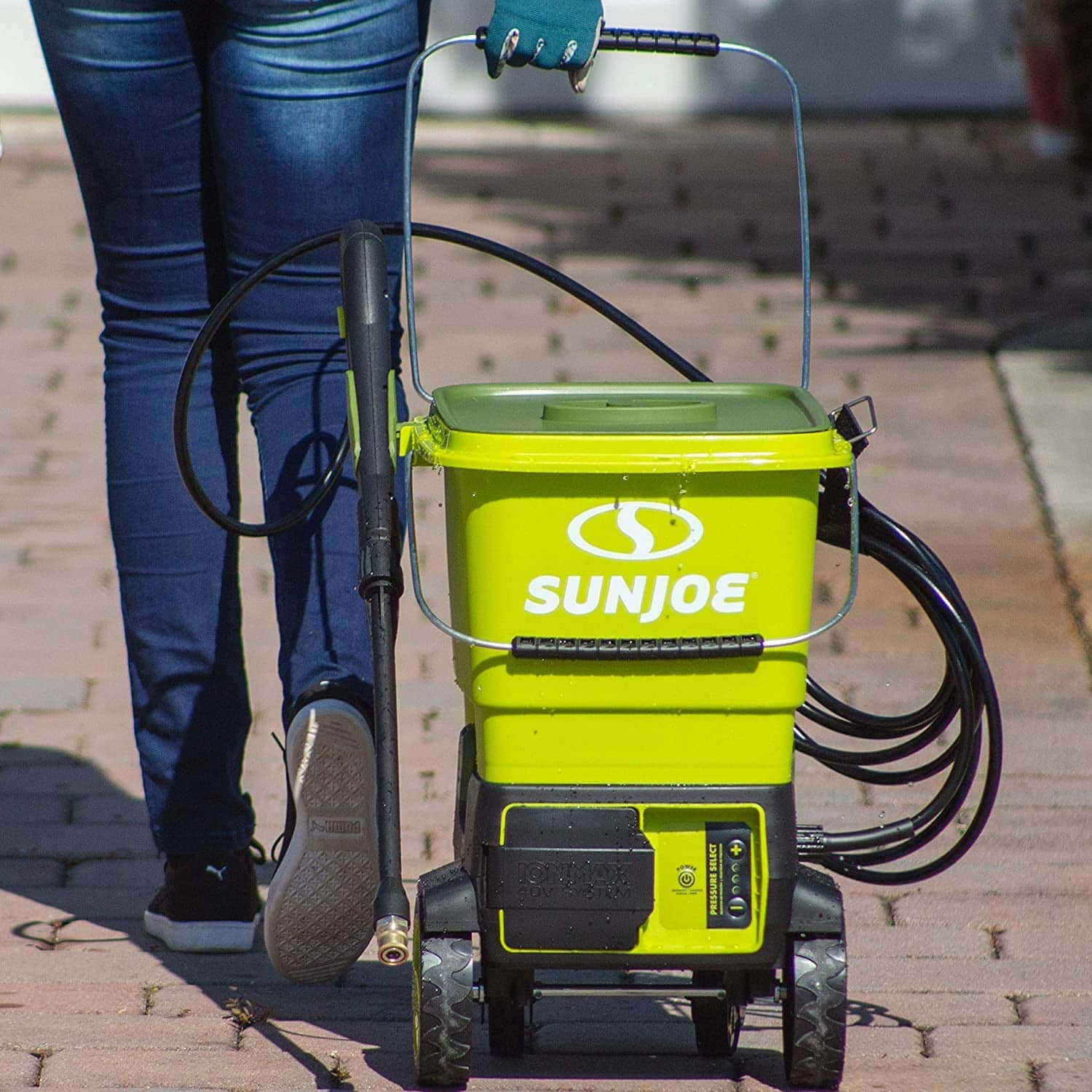 10 Best BatteryPowered Pressure Washers of 2024 Reviews & Top Picks