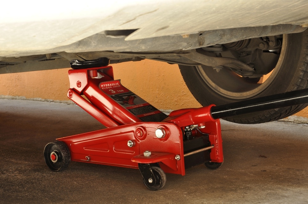 Trolley Jack vs Floor Jack: What's the Difference? | House Grail