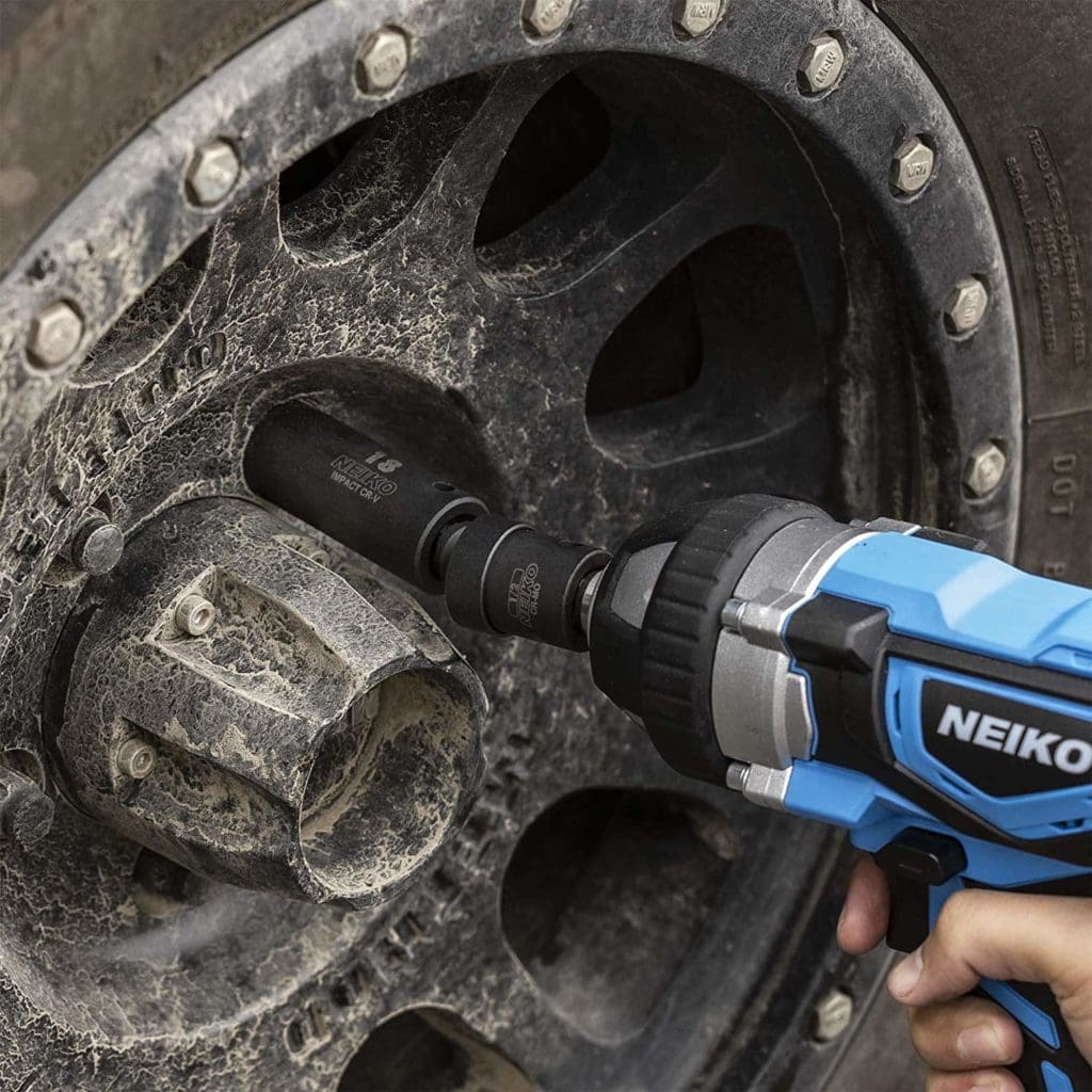 using Neiko 02330A Drive Metric Impact Socket Set
