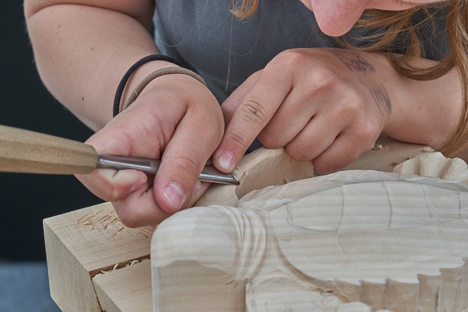 What is Wood Carving? Learn the Basics of This Popular Hobby – Schaaf Tools
