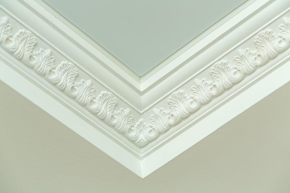 Cost To Install Crown Molding In 2024 Average Price Guide House Grail   Decorative Crown Molding Roka Shutterstock 