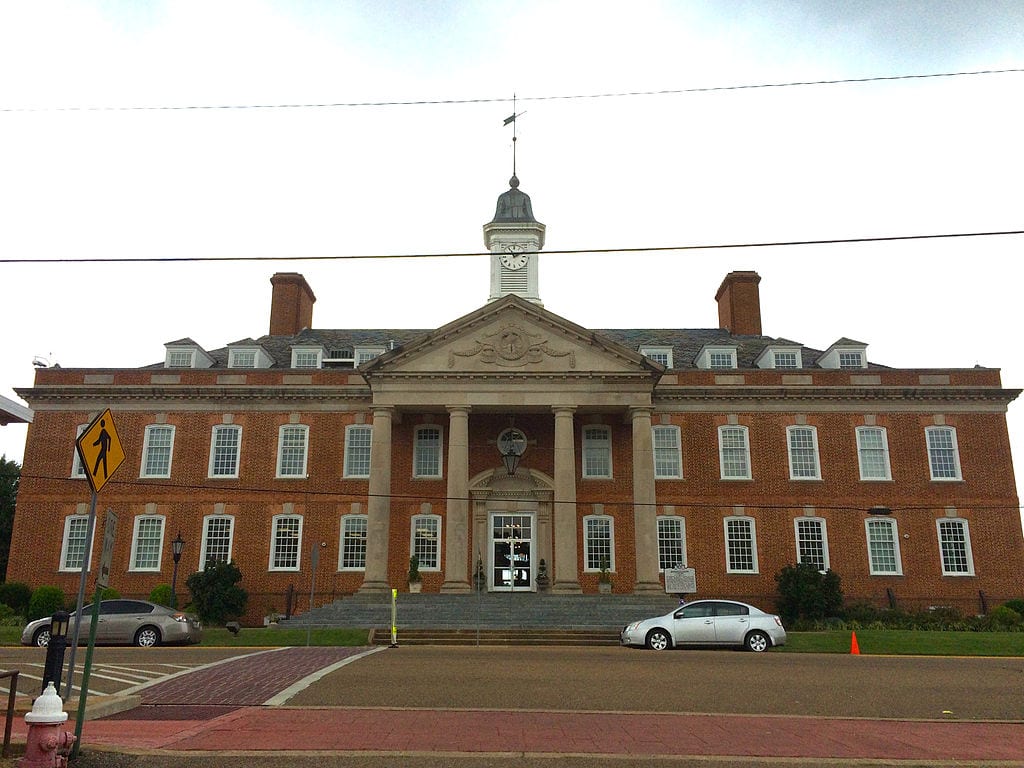 Hardin County Courthouse Savannah, TN