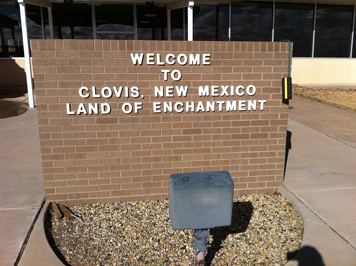 Clovis airport