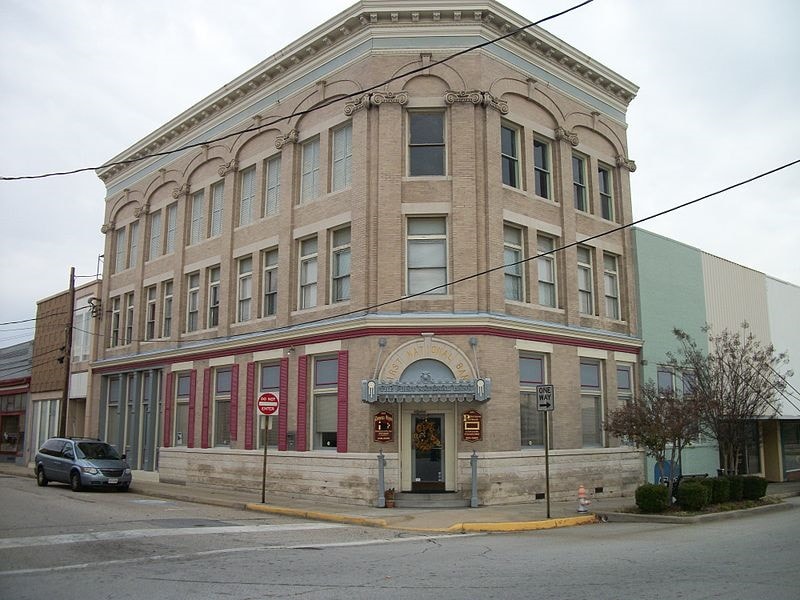 Emporia Virginia First National Bank