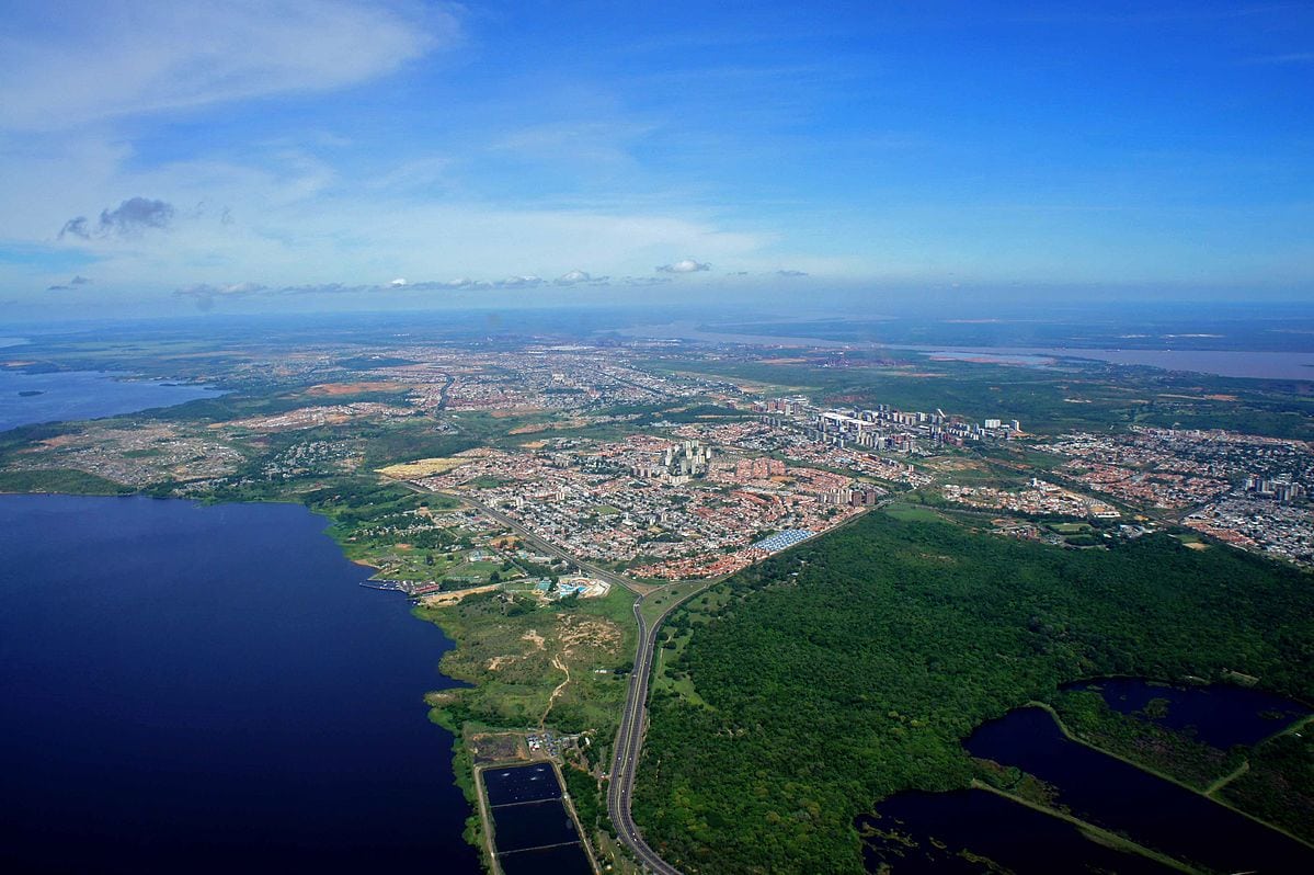 Panorámica aérea de ciudad Guayana