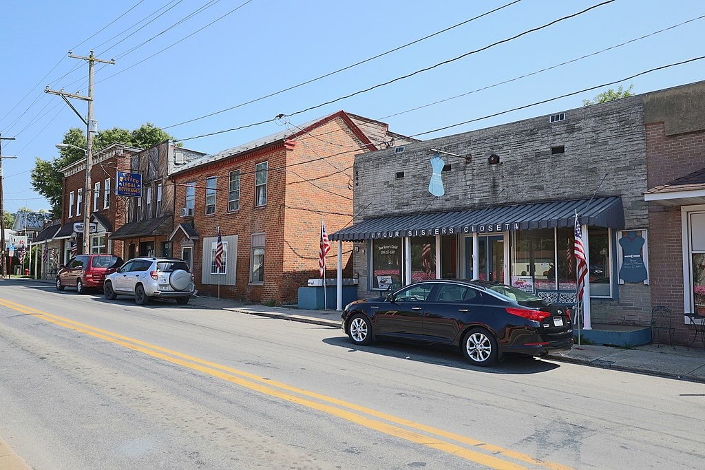 Virginia Avenue Petersburg, Virginia downtown