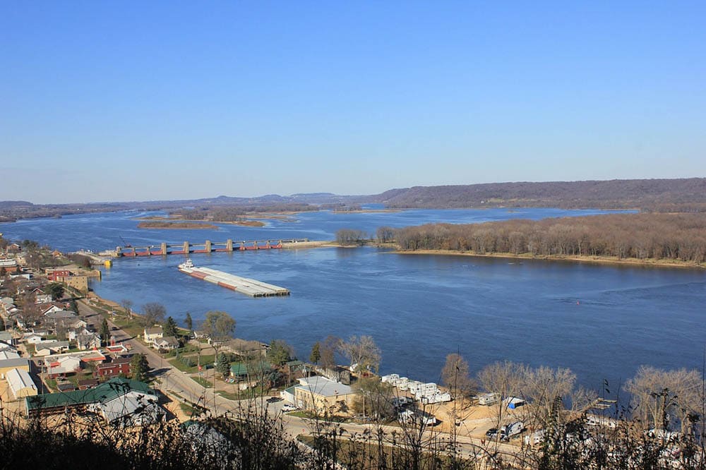 aerial view of Mississippi River
