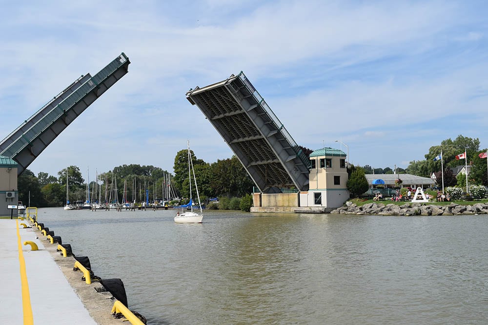 King George VI lift bridge in Elgin County