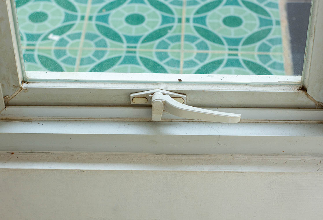 window crank