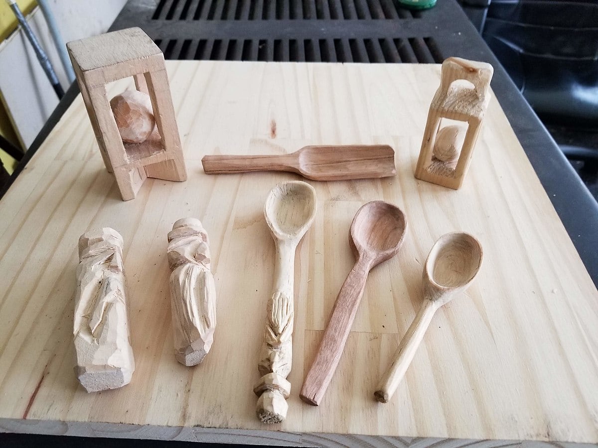 8 Different Types of Wood Carving (With Pictures) | House Grail