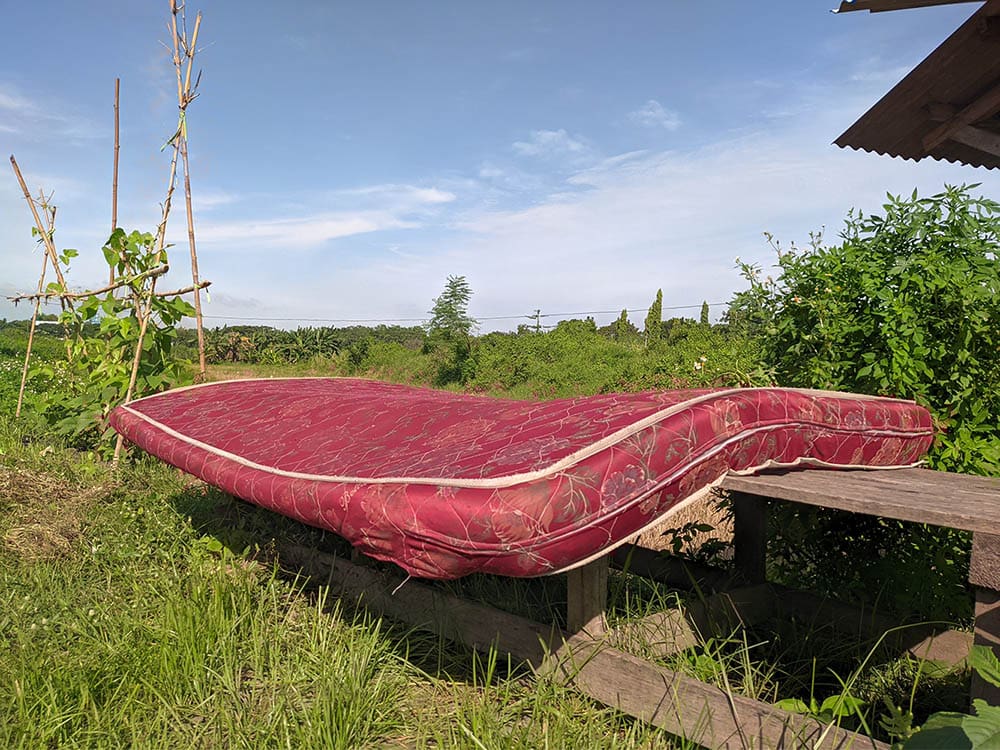 drying a foam mattress