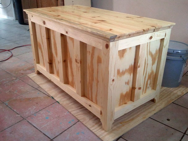 diy half lap blanket chest