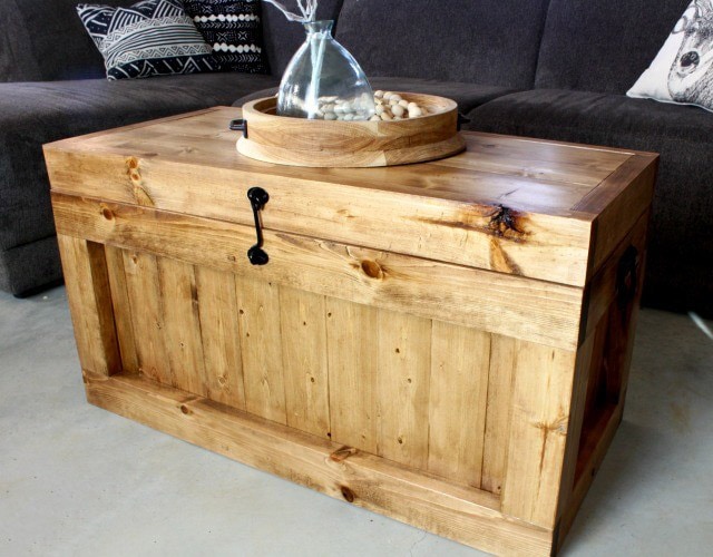 diy wooden storage trunk