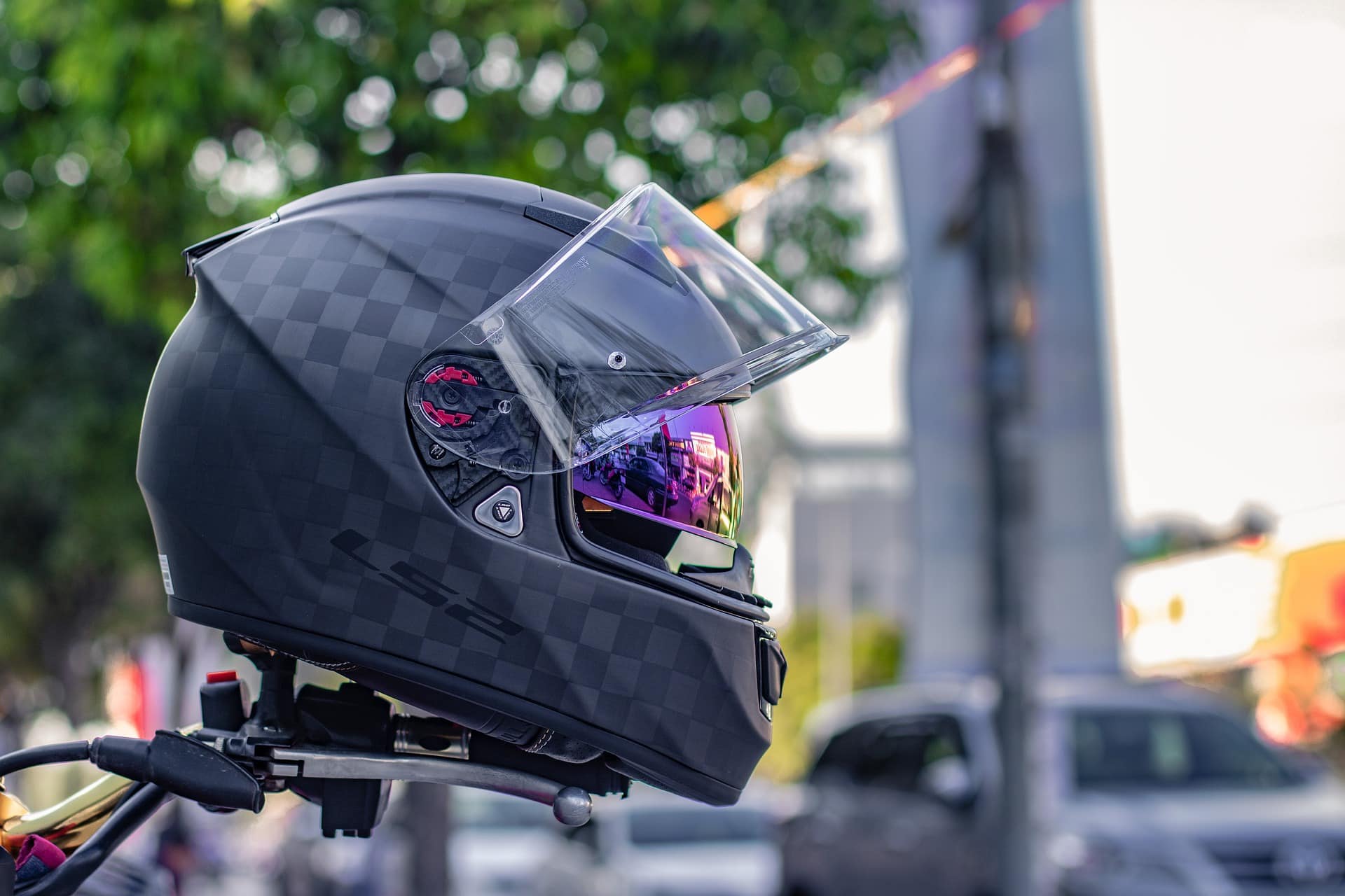 what-states-do-you-need-to-wear-a-motorcycle-helmet-reviewmotors-co