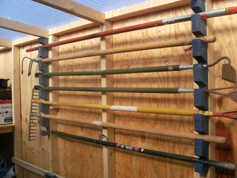 DIY garden tool rack