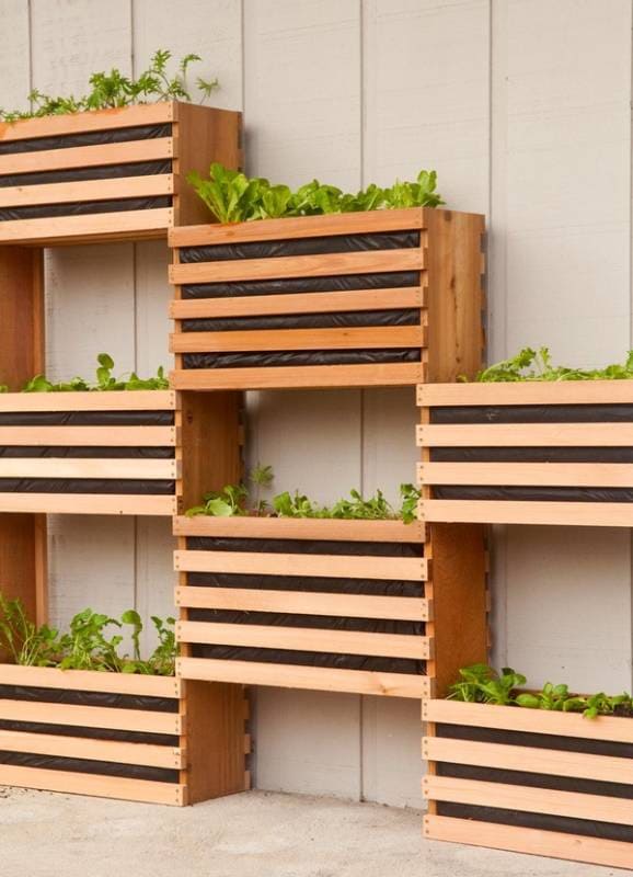 DIY vertical vegetable garden