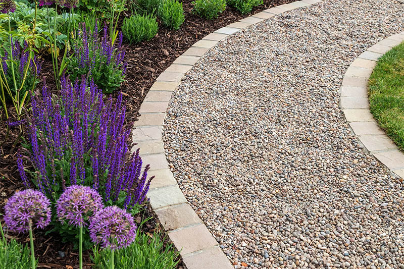 Simple Gravel Garden Path