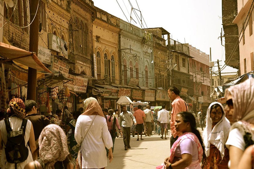 crowded street in india