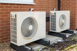 8 Best Heat Pumps For Cold Weather (2024 Reviews) | House Grail