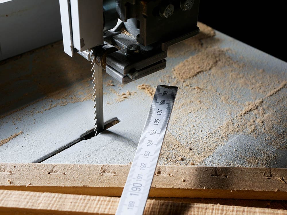 ruler in the band saw table