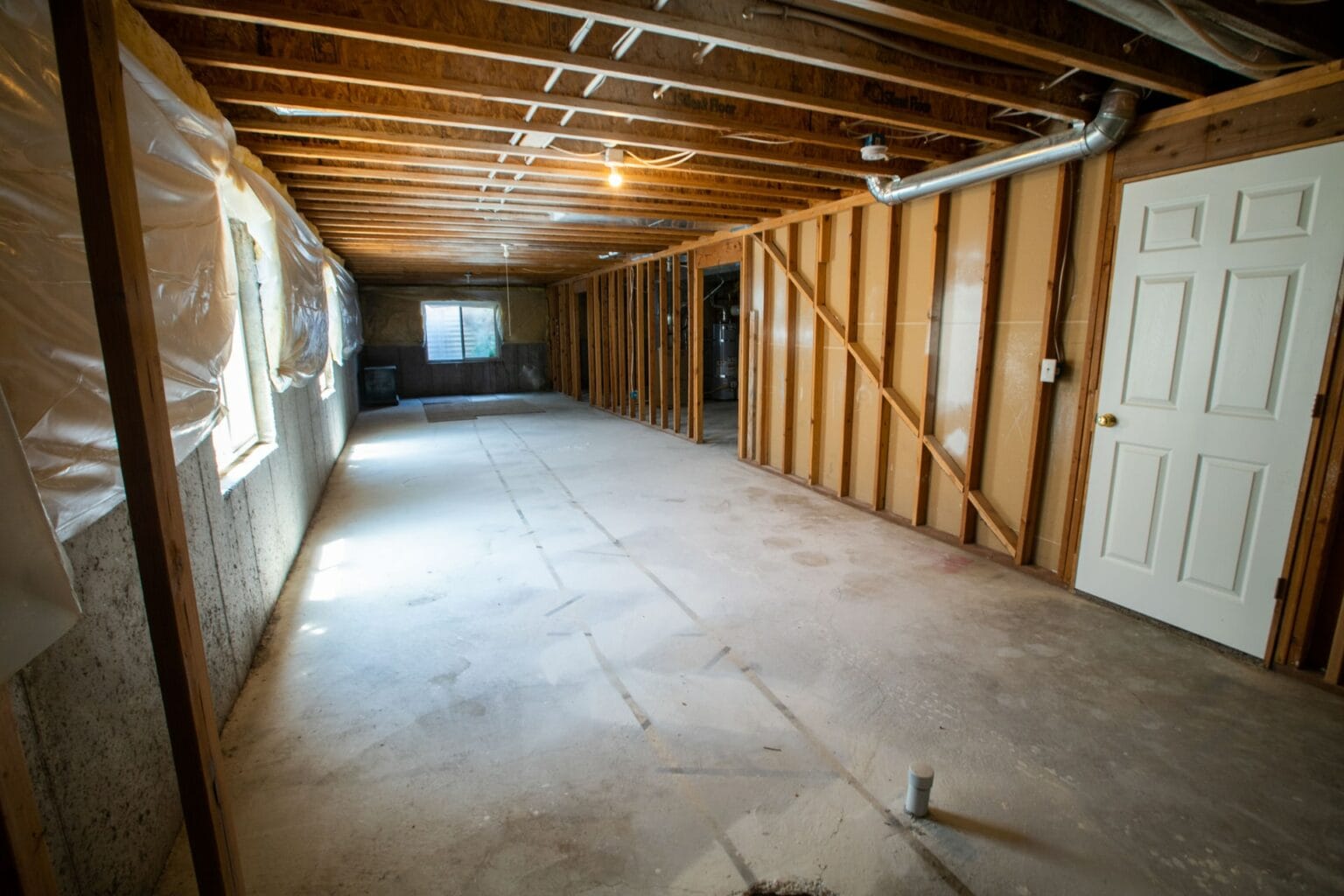 what-is-a-daylight-basement-pros-cons-types-faq-house-grail