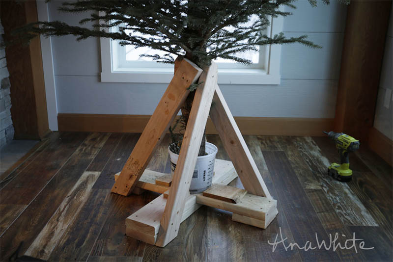 Heavy Duty Christmas Tree Stand