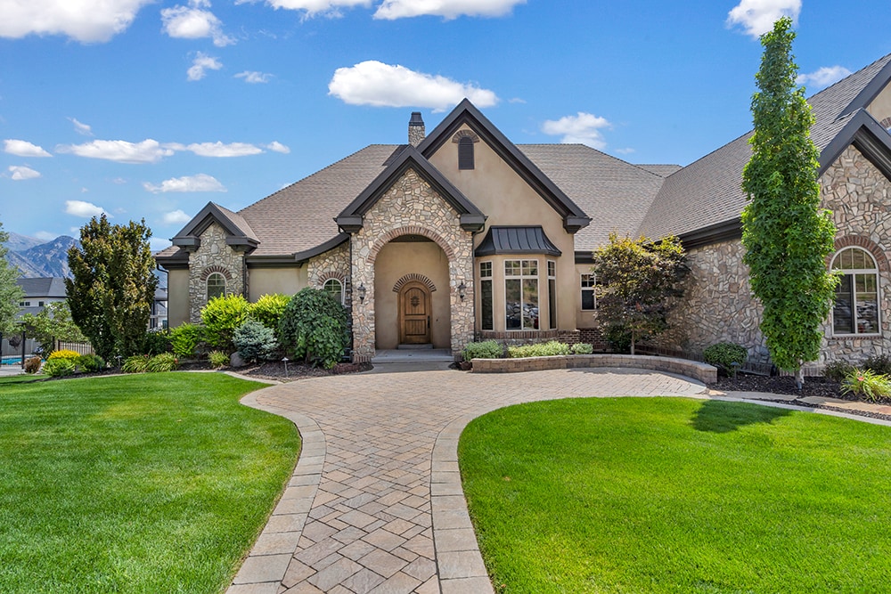 Expensive House in Utah_Cody David Booth_Shutterstock