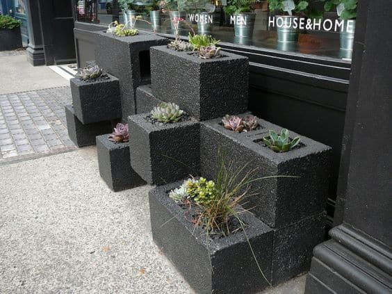 Raised Planter Beds by Alice de Araujo