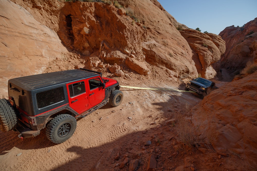 Jeep tow Jeep towing up hill