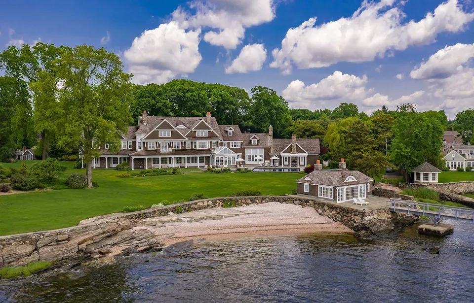 340 Willow St, Fairfield, Connecticut- realtor