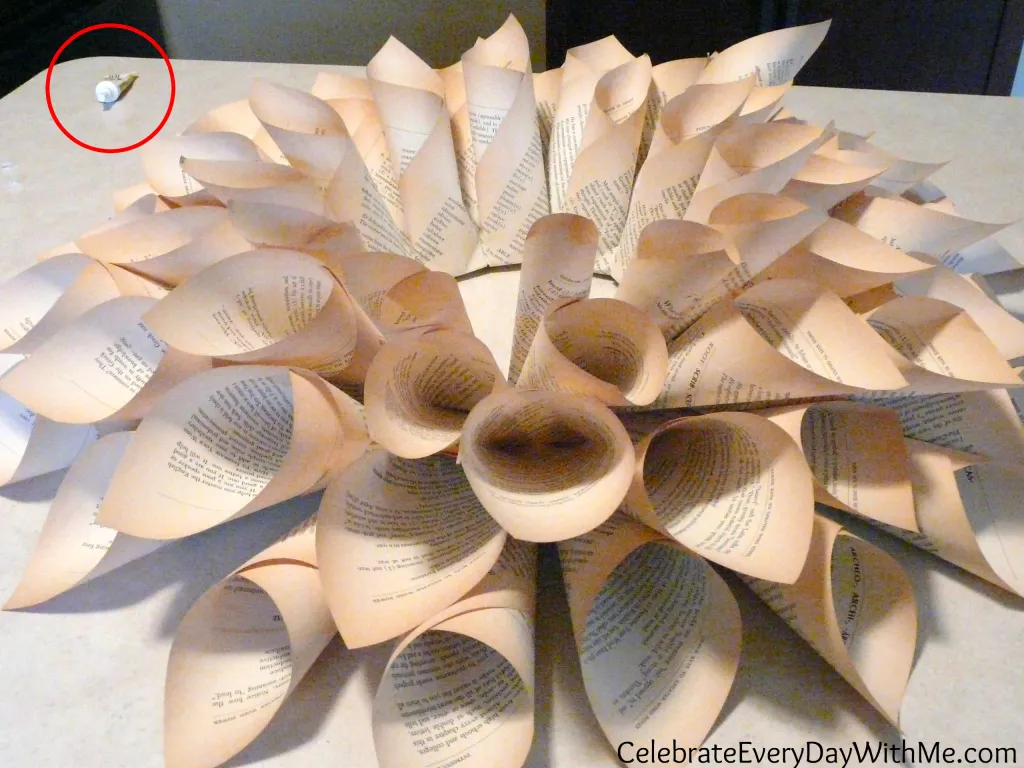 Book Page Wreath by Celebrate Everyday With Me