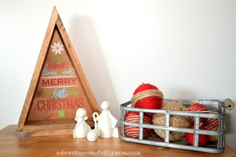 DIY Wooden Triangle Christmas Trees