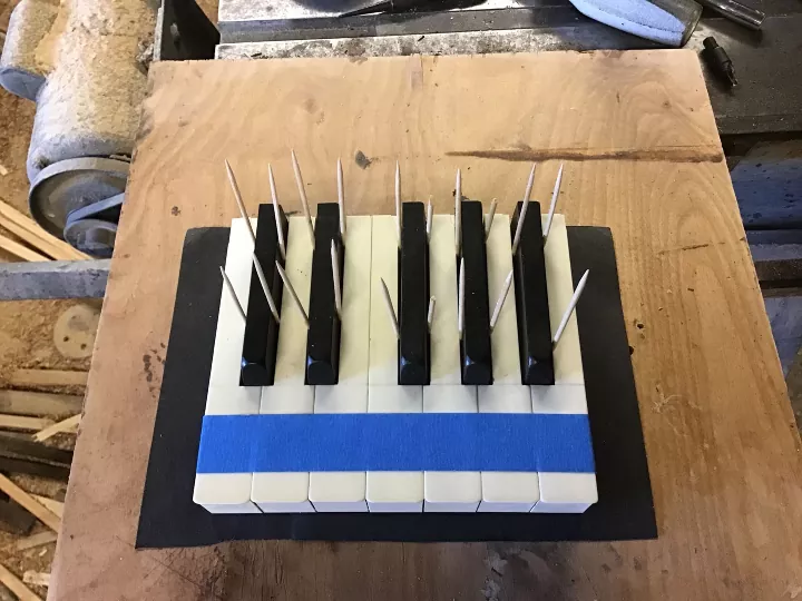Piano Key Key Rack by home talk 