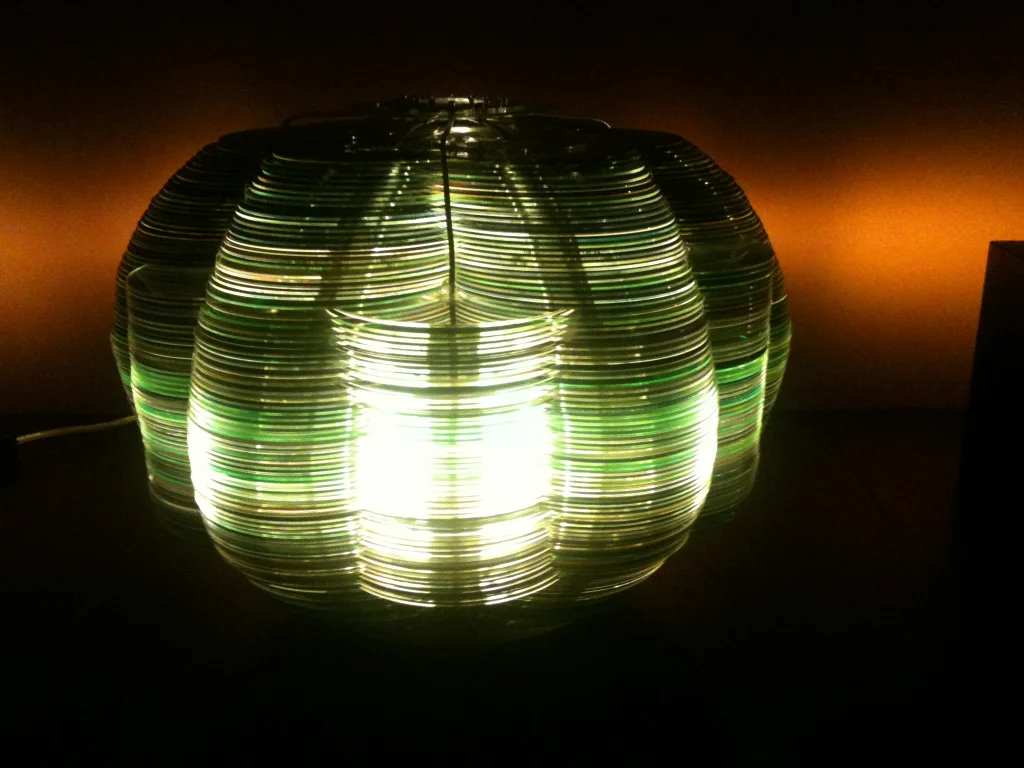 Recycled CD Lamp by instructables