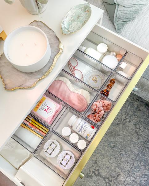 NIGHTSTAND ORGANIZATION PROJECT