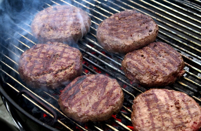 grilling burger patties