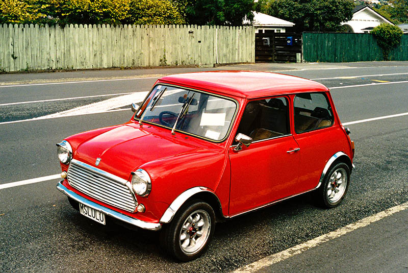 mini red volkswagen