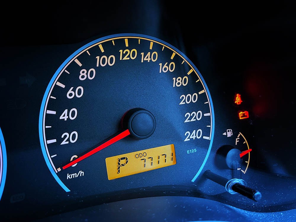 odometer button